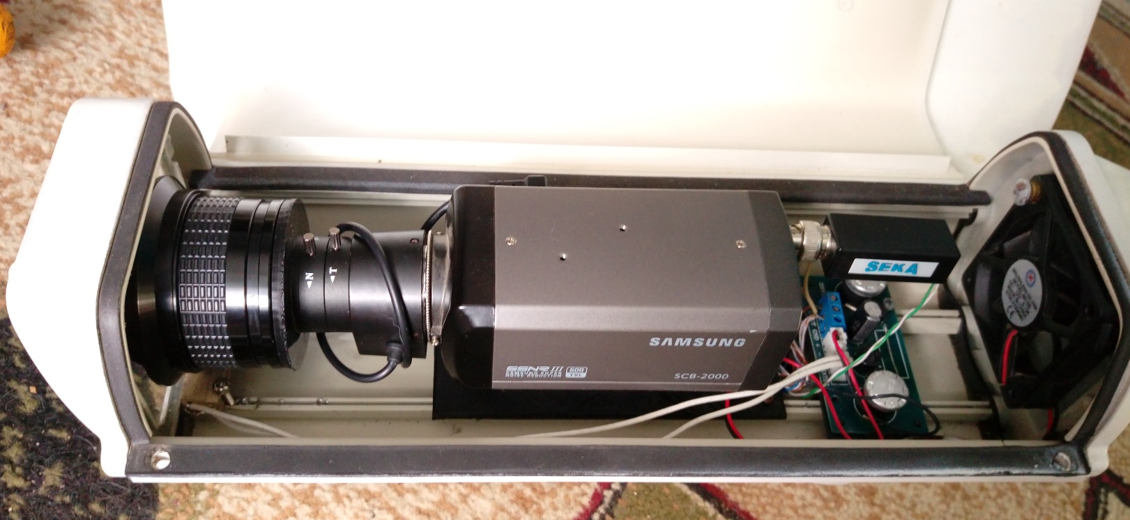 camera.jpg