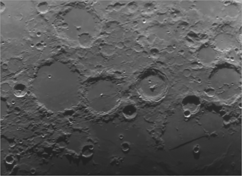 luna1.jpg