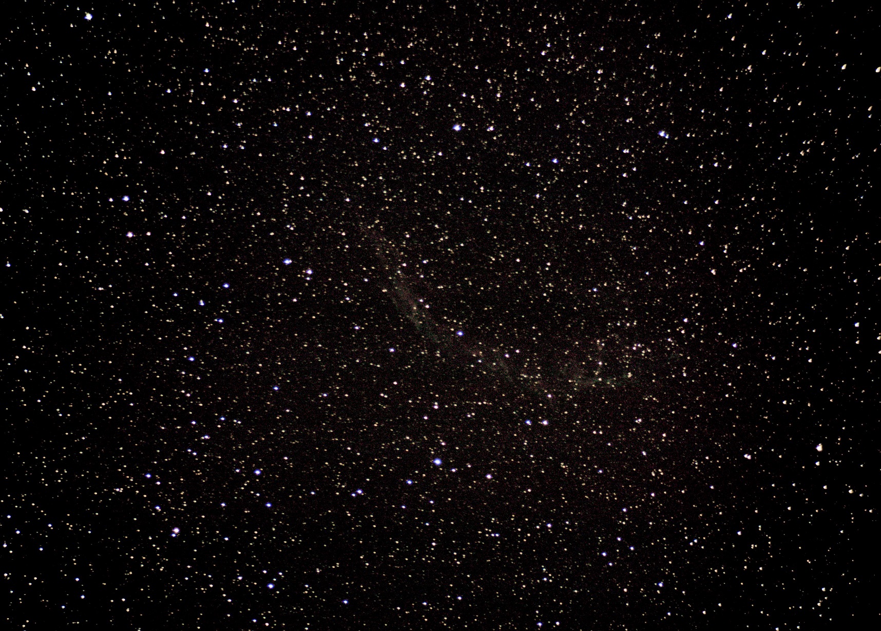 veil nebula 30x30s iso1600.jpg