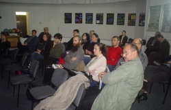 Apasati pentru a vedea imaginea la dimensiuni originale