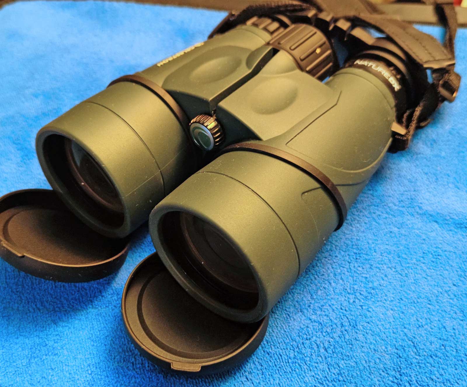 001.Celestron-NATUREDX-12x56-(4).jpg