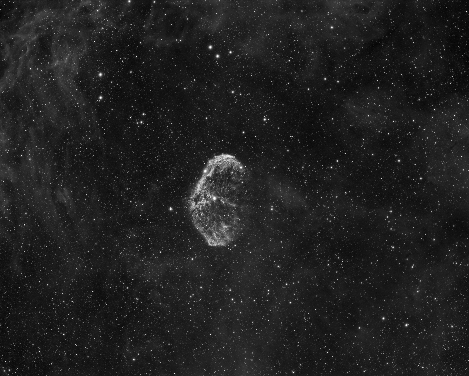20150606__C27_Crescent_Nebula__480mm_f6.0_LIGHTx14@900s_DARKx44_BIASx60.jpg