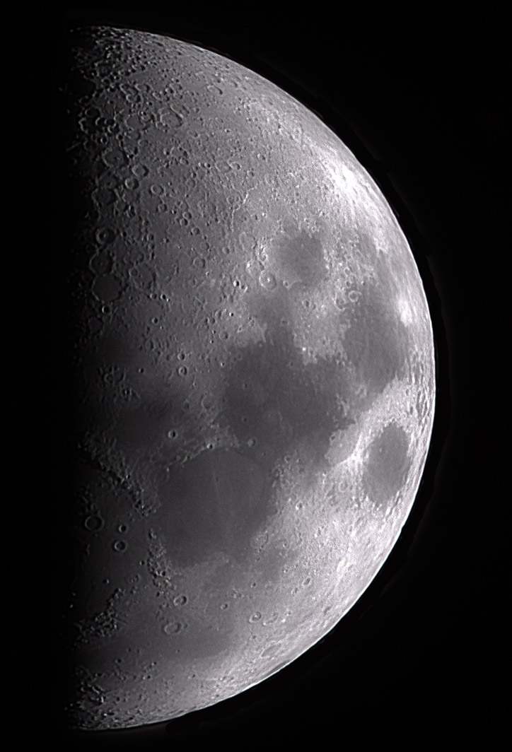 2024-08-12-1905Luna.jpg