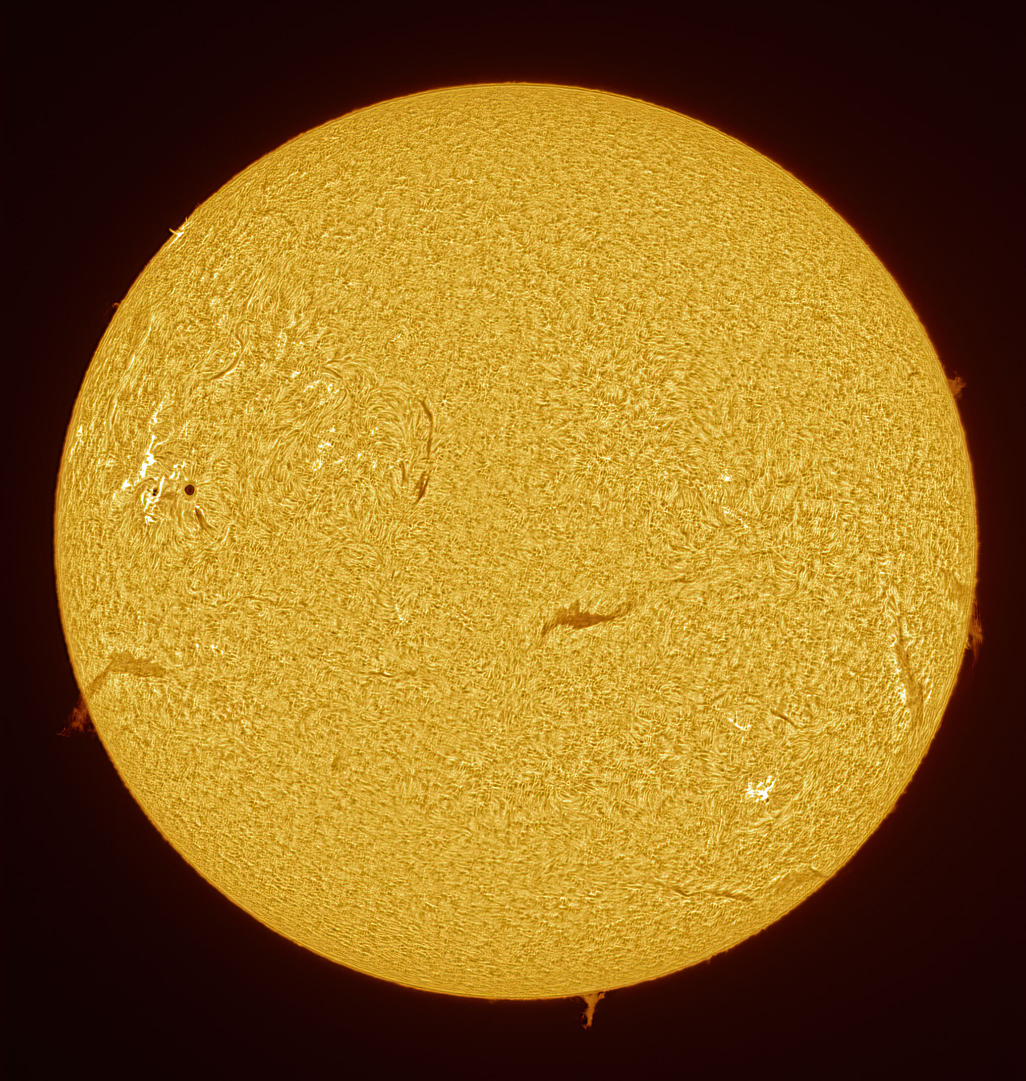 2025-05-15-1156_Sun_Halpha.jpg