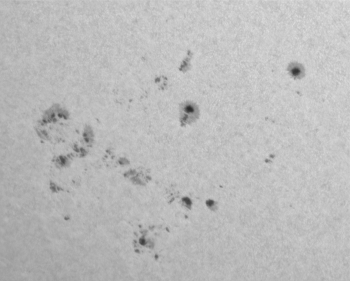 AR13884-3886.jpg