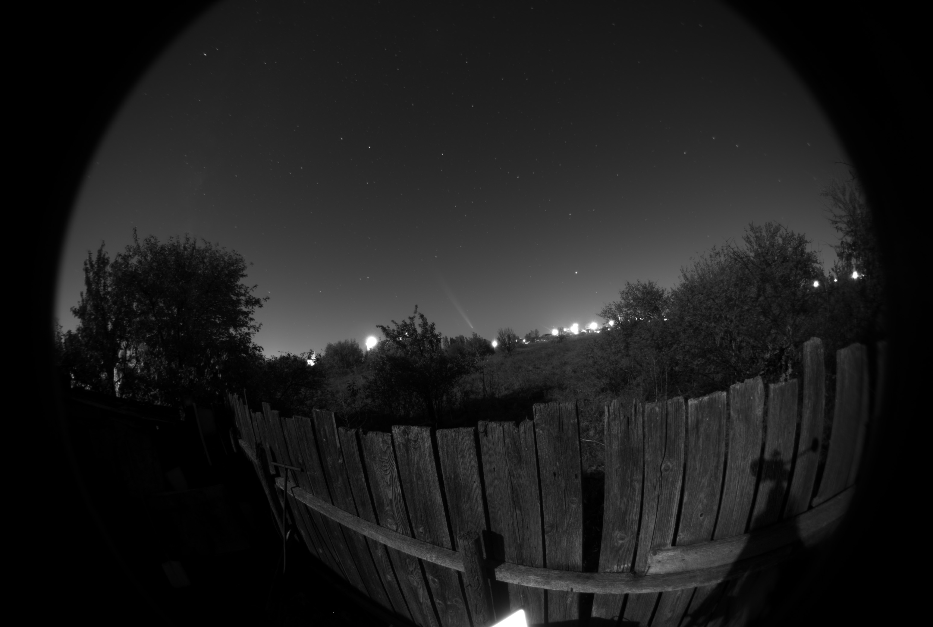 C2023-A3-Tsuchinshan-ATLAS_ASI178MM-fisheye-objective-fullframe.jpg