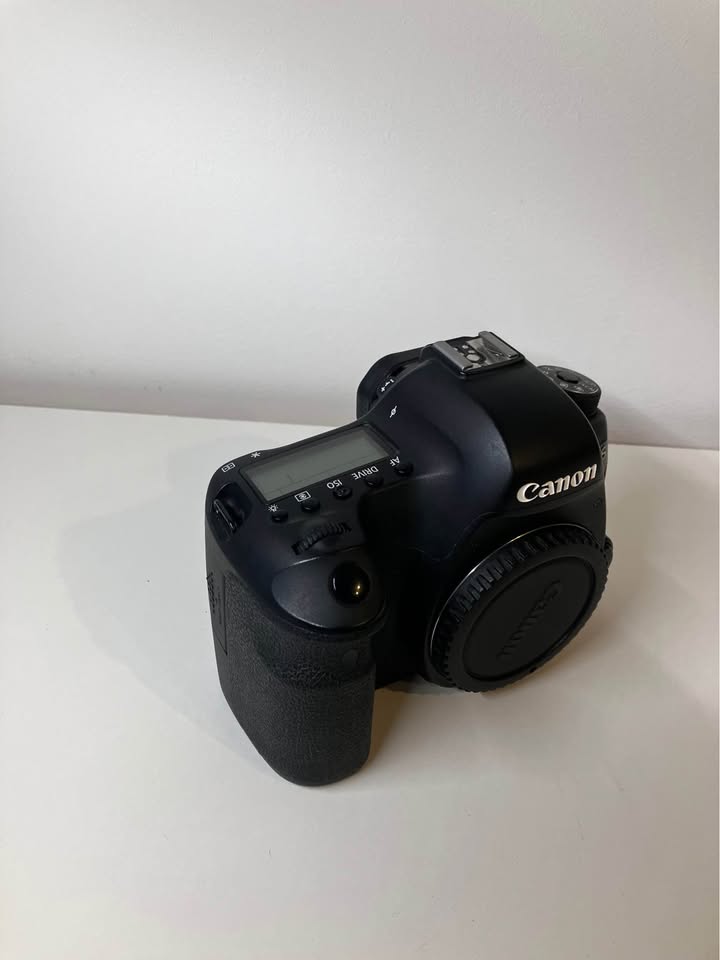 canon 2.jpg