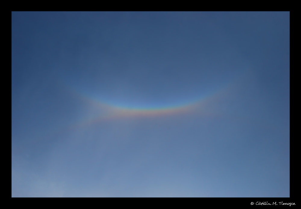 Circumzenithal arc & Supralateral arc.jpg