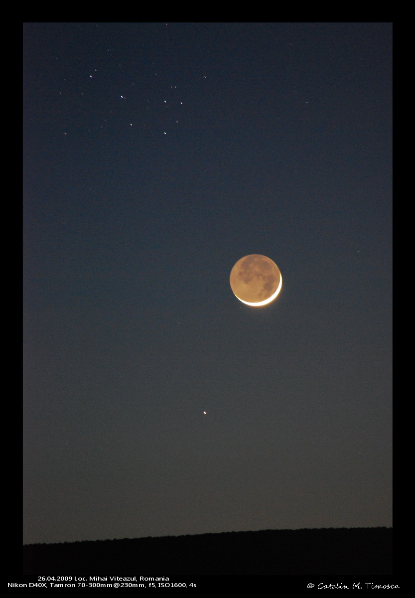 Conj. Mercury,Moon & Pleiades 26.04.2009.jpg
