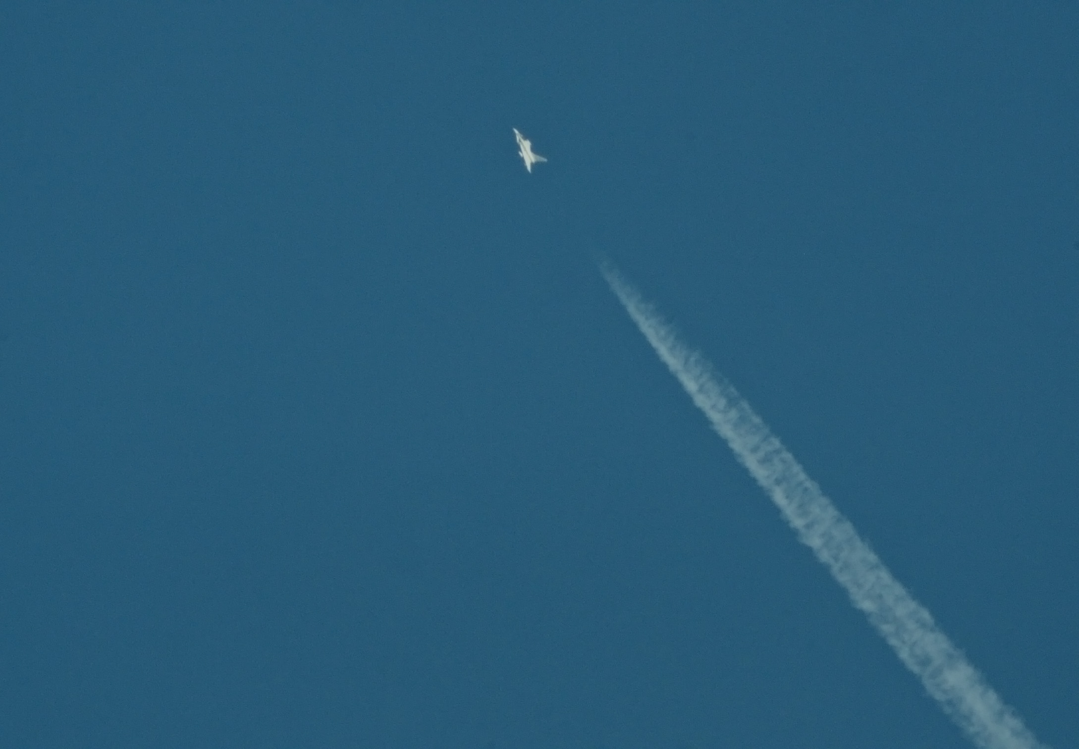 eurofighter3.jpg