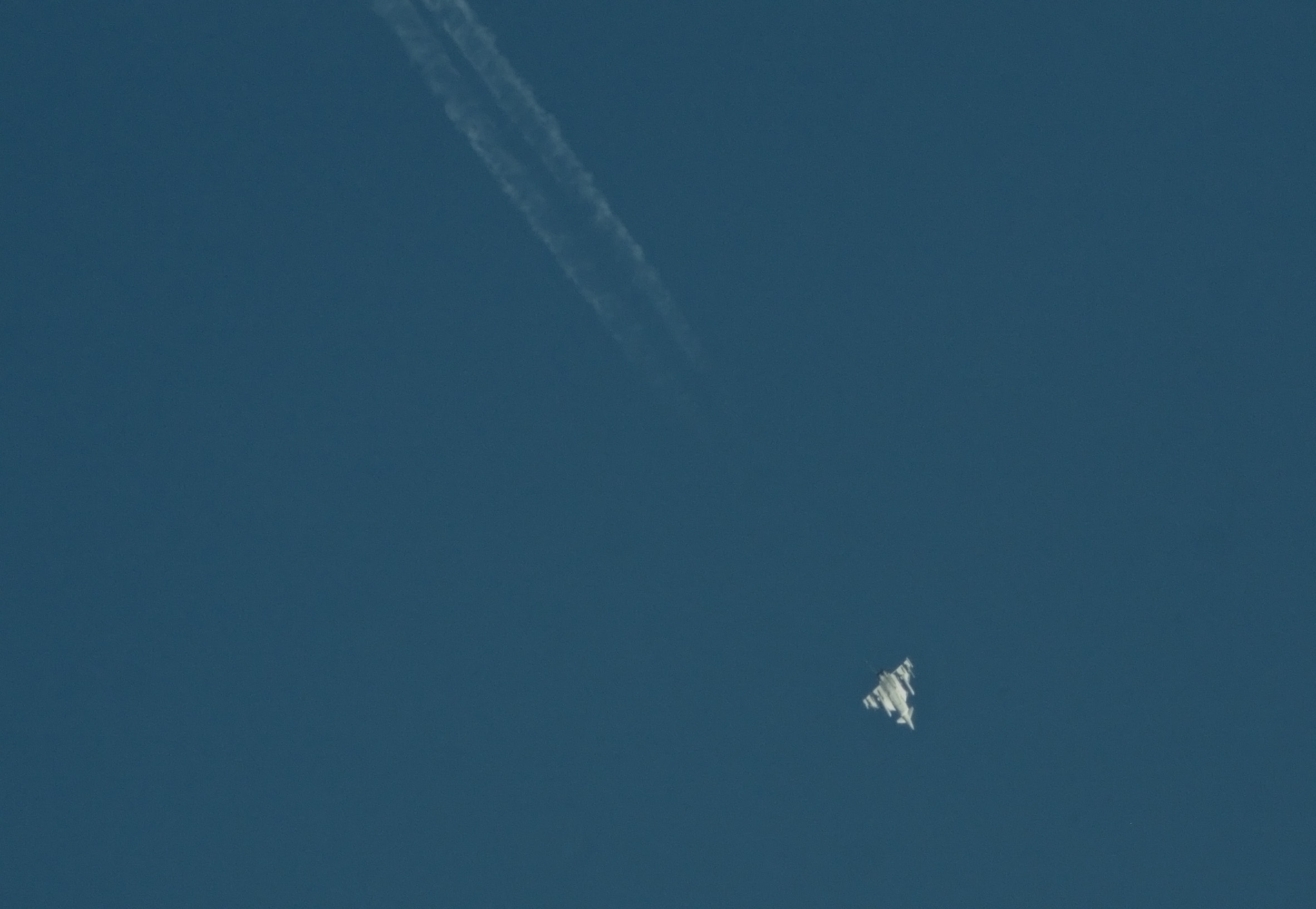 eurofighter 2.jpg