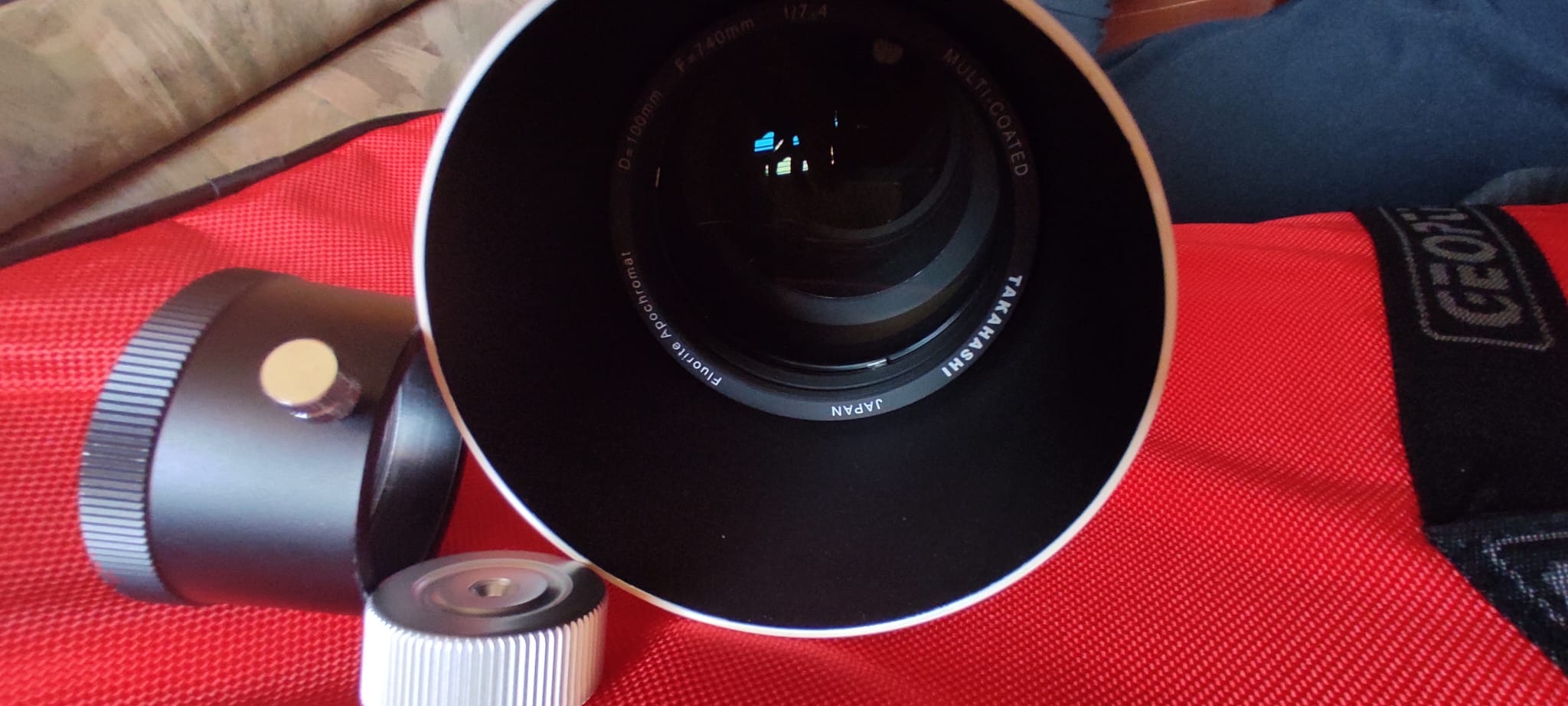 FC100_2.jpg