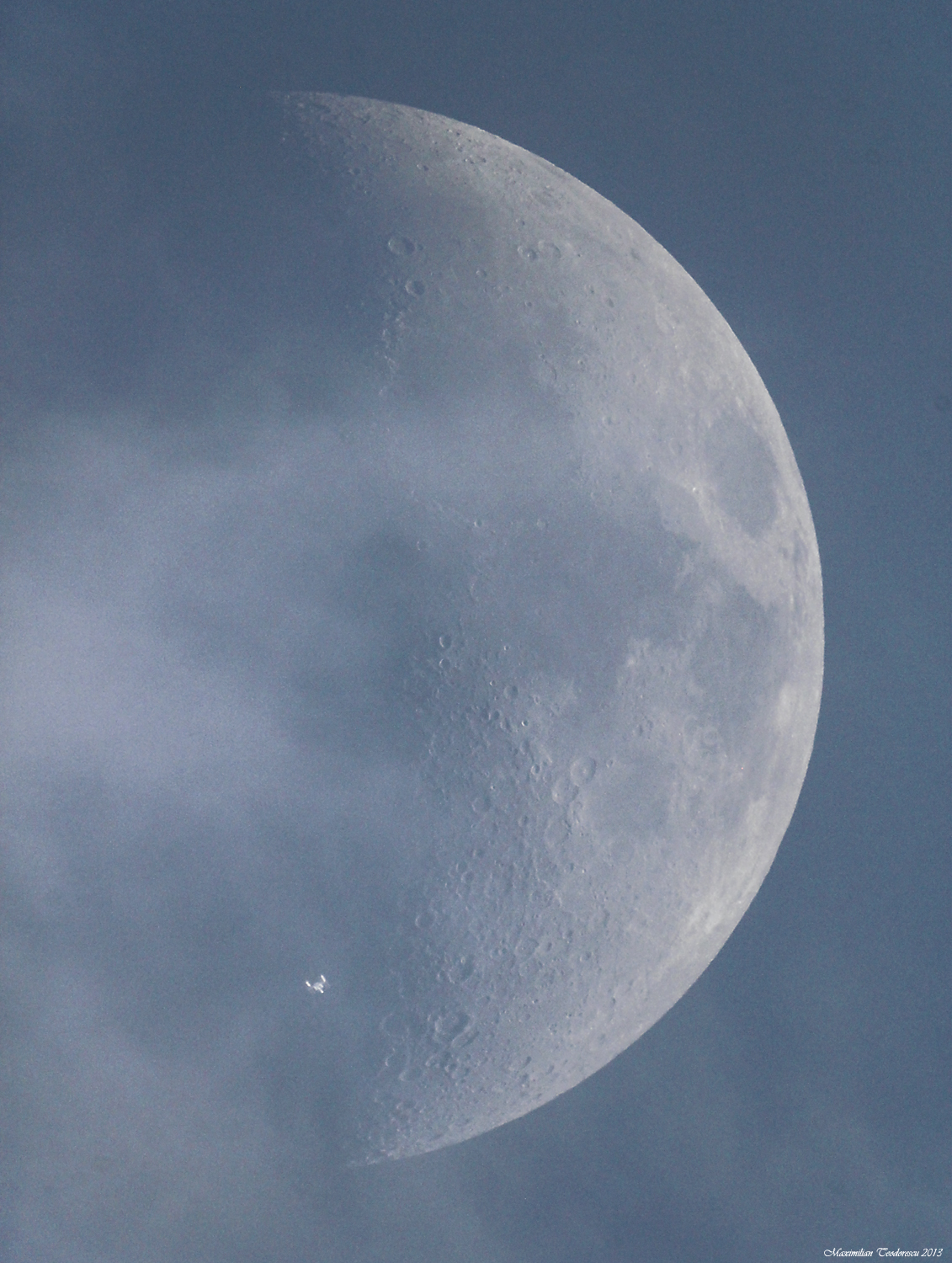 ISS Moon transit small.jpg
