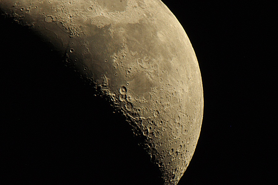 Luna 1.jpg