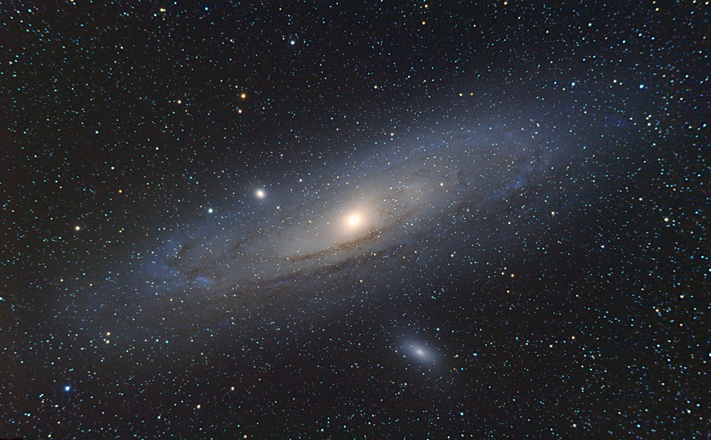 M31_andromeda_300s gata_resize.jpg