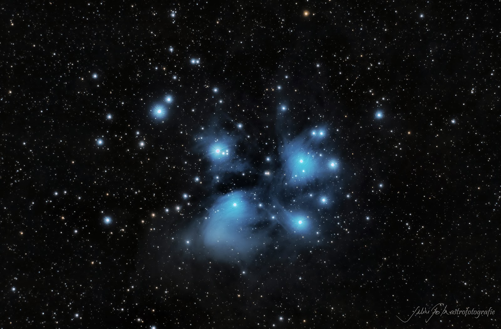 M45_integration01-cap44final_wmic.jpg