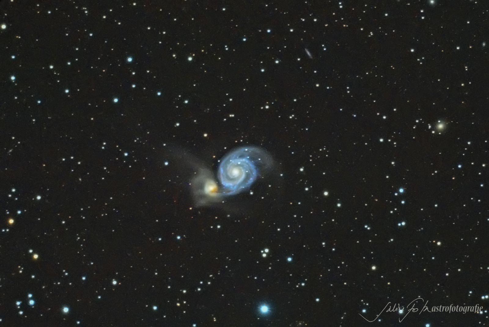 m51web.jpg