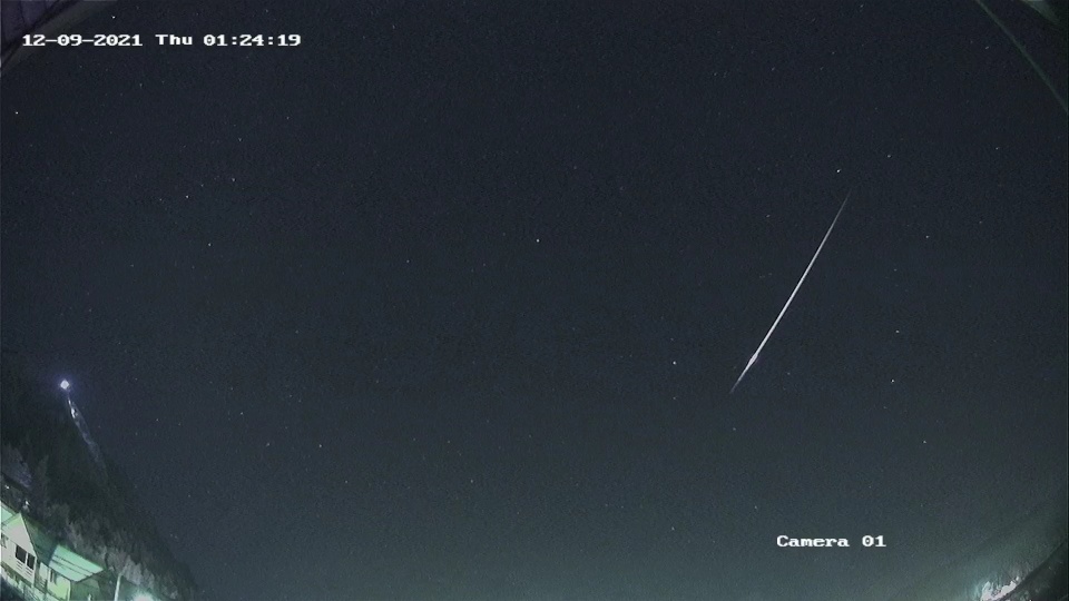 Meteor_9dec2021_0124.jpg