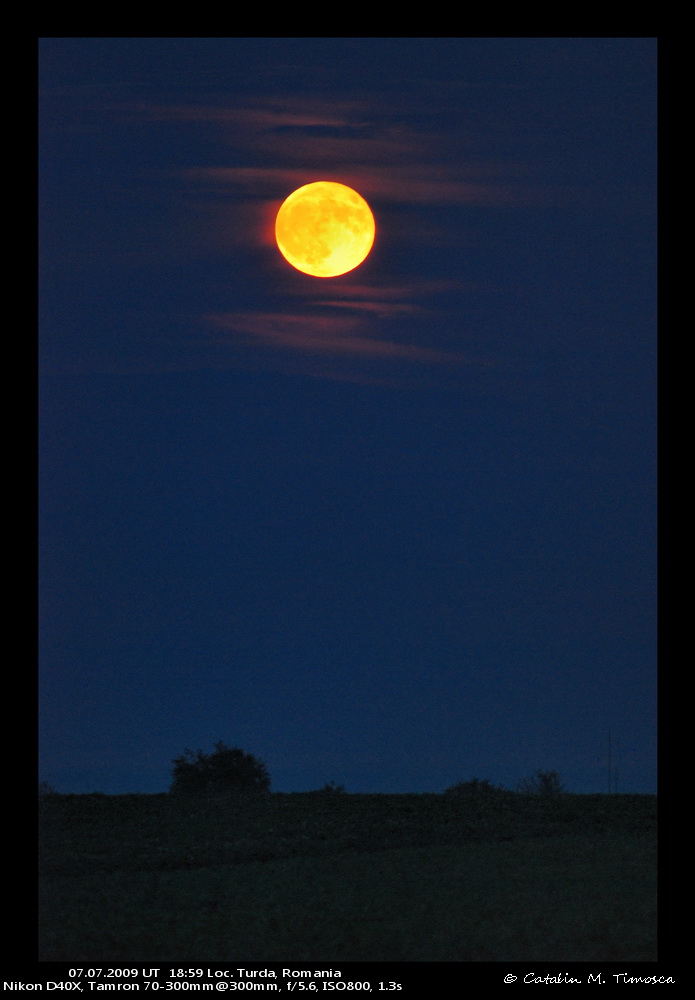 Moonrise 07.07.2009 1859.jpg