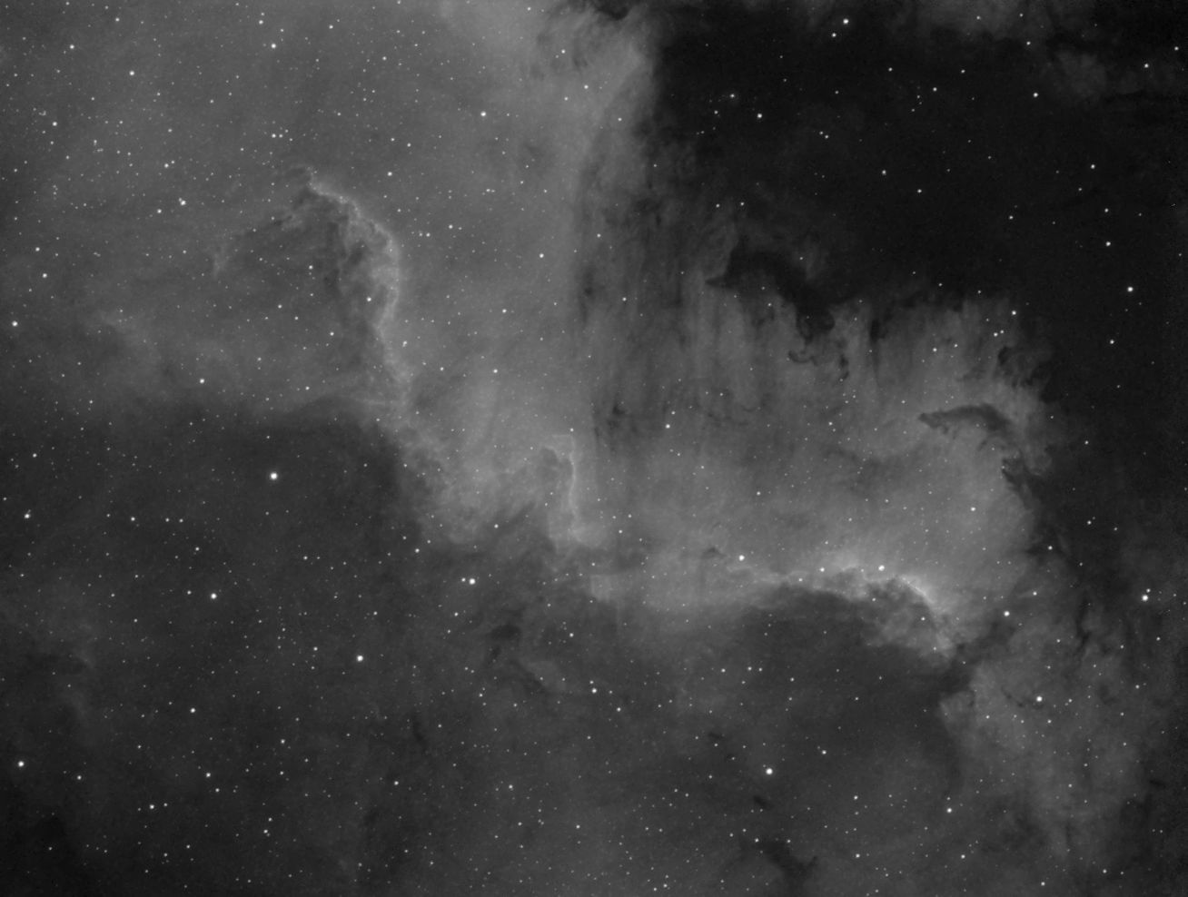 NGC7000_Ha 16x300+1x900+2x1200s_PI_ST.jpg