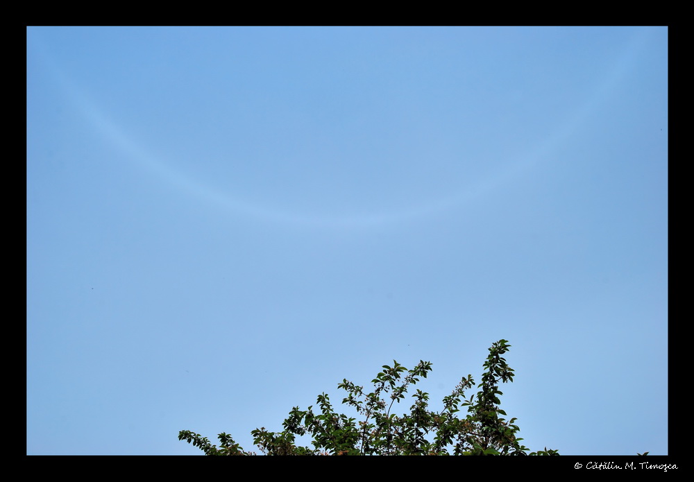 Parhelic circle.jpg