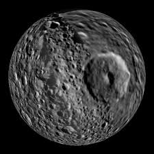 Satelitul Mimas.jpg
