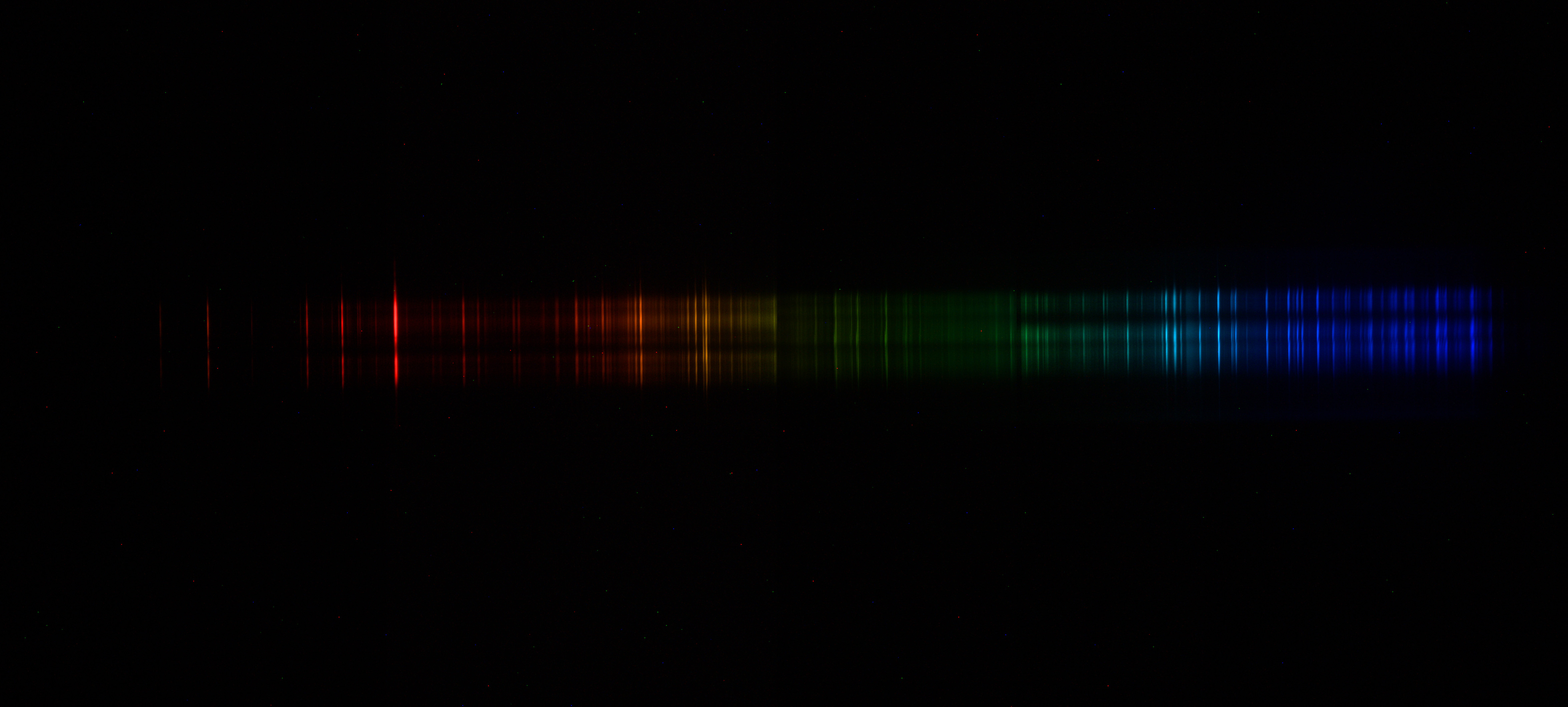 spectru lampa starter cu argon.jpg