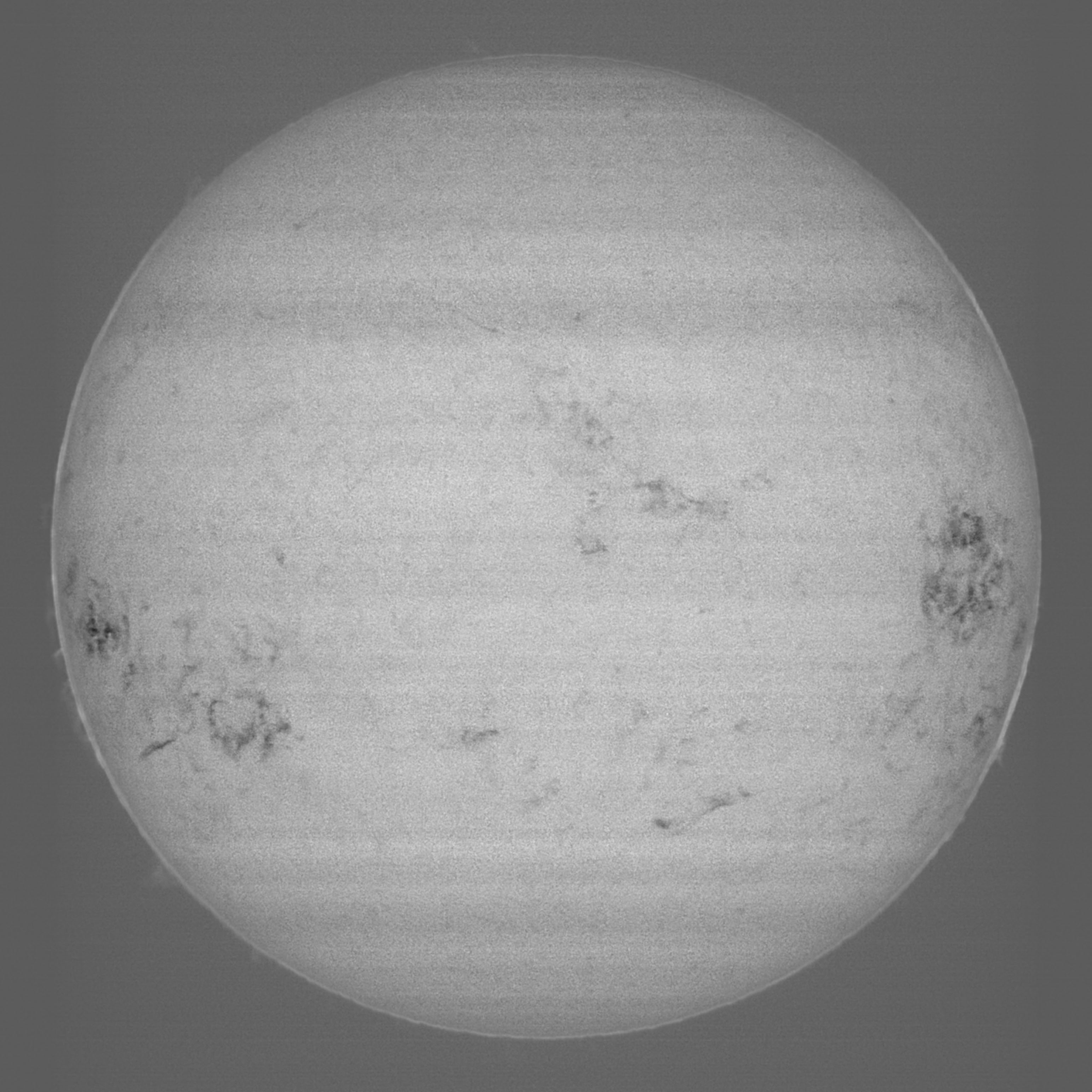 Sun_He_5875_06-07-2024_0708UT_Continuum-subtract.jpg