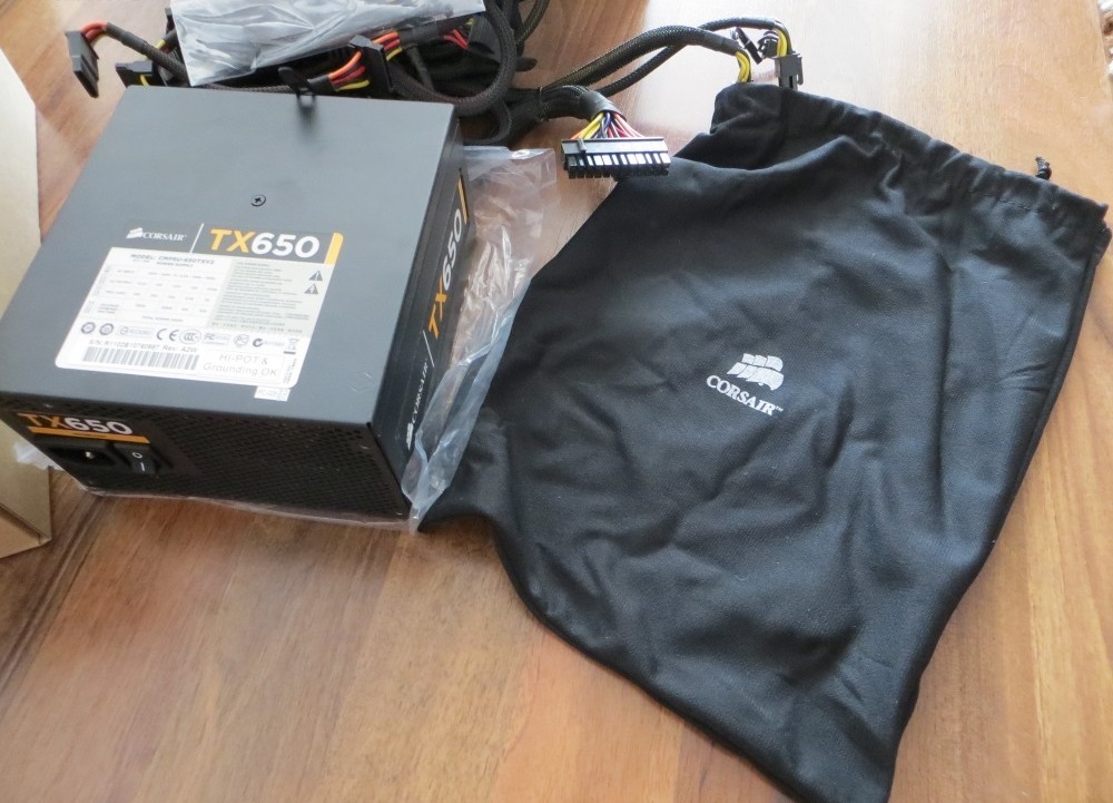 sursa-tx650v2-1.jpg