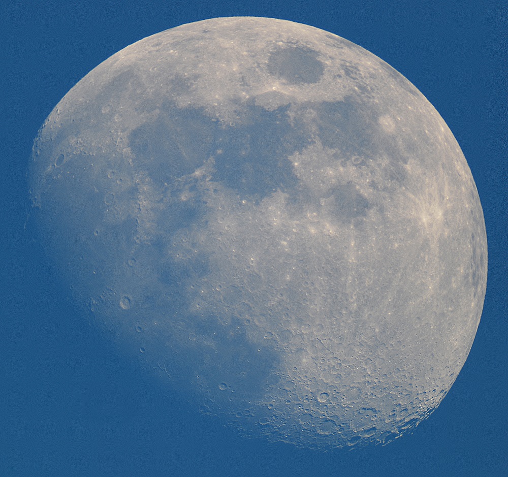 tmb luna_stitch res.jpg