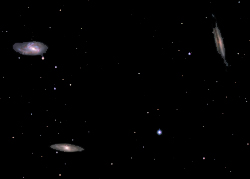 Cele 3 galaxii din constelatia Leu